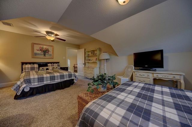 8456 Schuster Road, Ledbetter, TX 78946