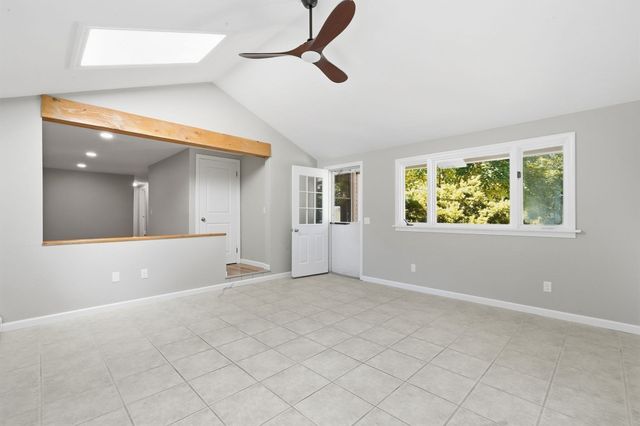 145 Gates Ave, East Longmeadow, MA 01028