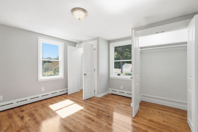 145 Gates Ave, East Longmeadow, MA 01028