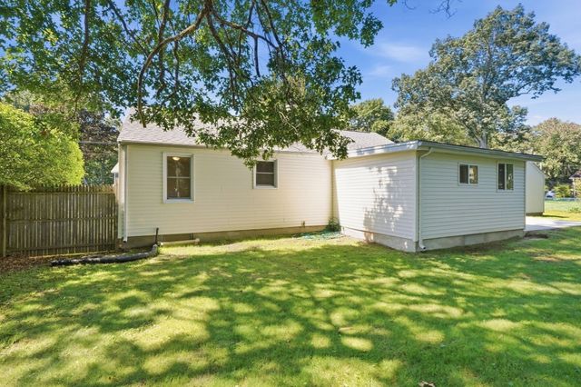 145 Gates Ave, East Longmeadow, MA 01028