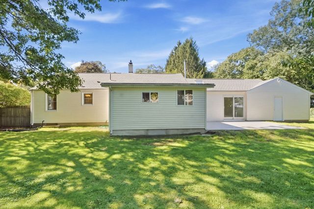 145 Gates Ave, East Longmeadow, MA 01028
