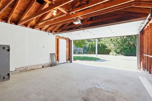 145 Gates Ave, East Longmeadow, MA 01028
