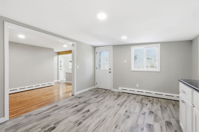 145 Gates Ave, East Longmeadow, MA 01028