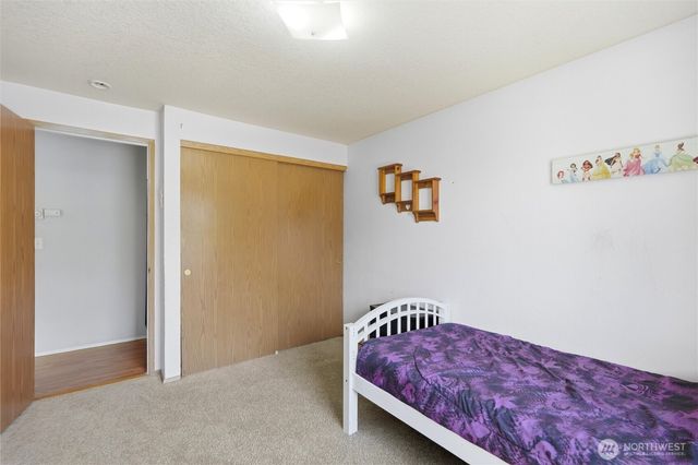 1937 Hawthorne Court, Woodland, WA 98674