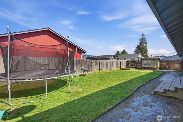 1937 Hawthorne Court, Woodland, WA 98674