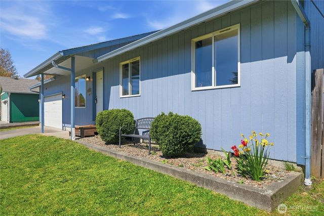 1937 Hawthorne Court, Woodland, WA 98674