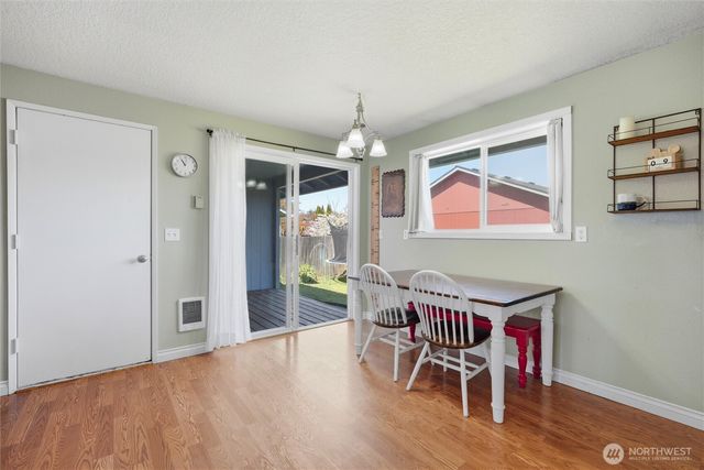 1937 Hawthorne Court, Woodland, WA 98674