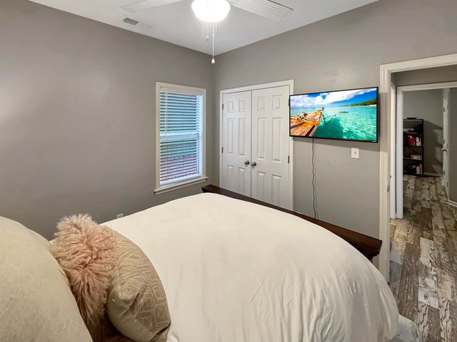 1251 FLEETS HARBOR DR, Memphis, TN 38103