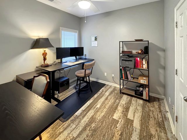 1251 FLEETS HARBOR DR, Memphis, TN 38103