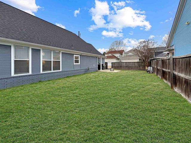 1251 FLEETS HARBOR DR, Memphis, TN 38103