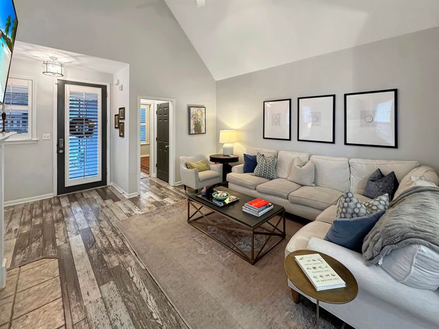 1251 FLEETS HARBOR DR, Memphis, TN 38103