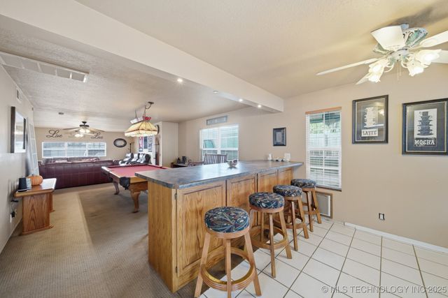 2704 W Montgomery Street, Broken Arrow, OK 74012