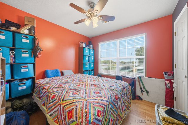 2704 W Montgomery Street, Broken Arrow, OK 74012