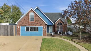 2704 W Montgomery Street, Broken Arrow, OK 74012