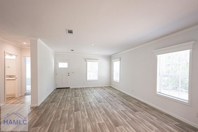 7132 Waycross Highway, Jesup, GA 30427