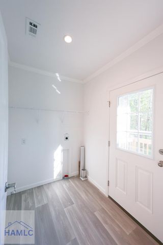 7132 Waycross Highway, Jesup, GA 30427