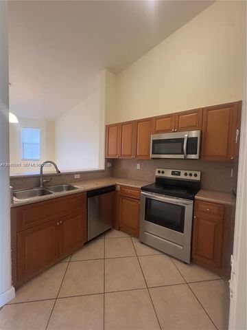 1660 SE 29th St 109, Homestead, FL 33035