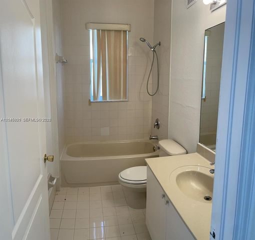 1660 SE 29th St 109, Homestead, FL 33035