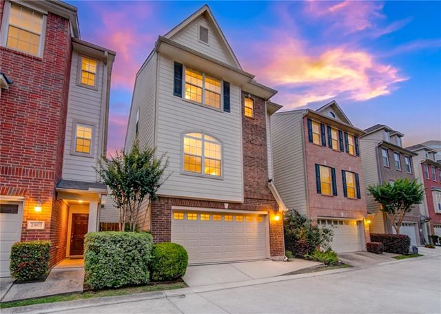 2607 Enclave At Shady Acres Court, Houston, TX 77008