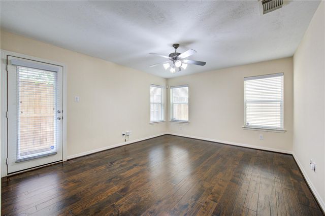 2607 Enclave At Shady Acres Court, Houston, TX 77008