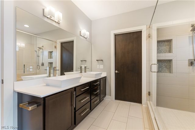 7557 Lutz Avenue NW, Massillon, OH 44646