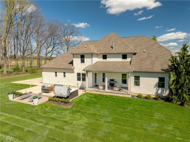 7557 Lutz Avenue NW, Massillon, OH 44646