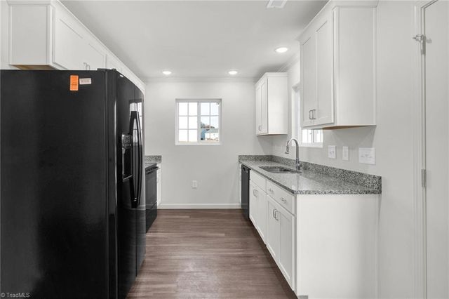 3633 Foxton Drive, Winston-salem, NC 27105