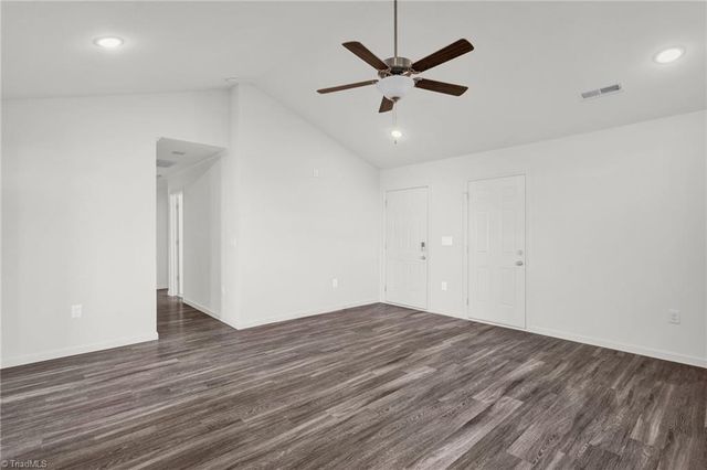 3633 Foxton Drive, Winston-salem, NC 27105