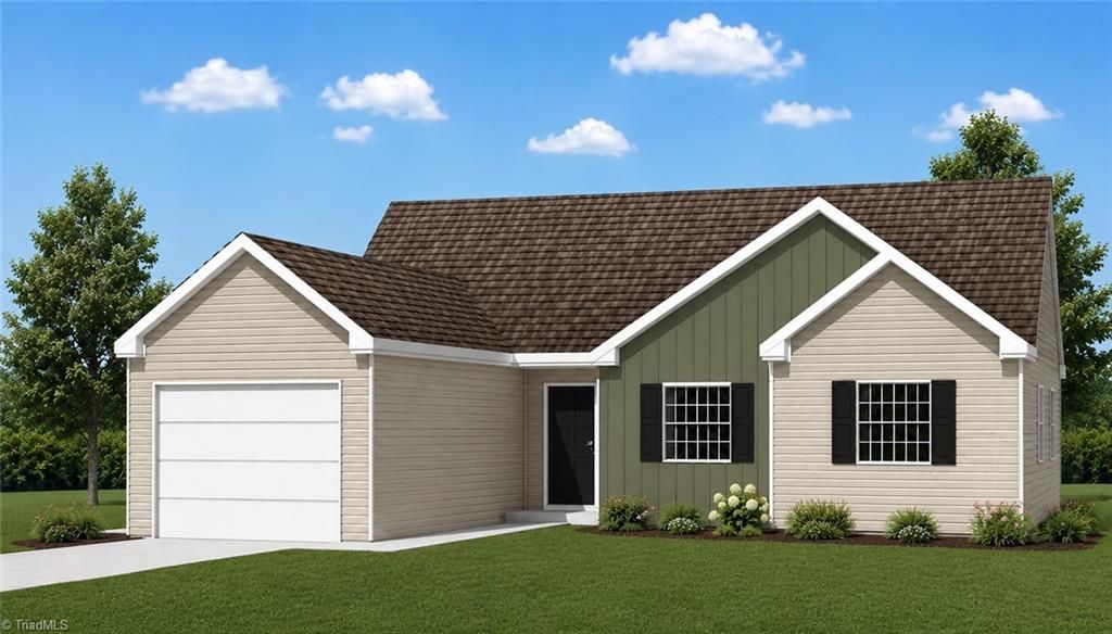 3633 Foxton Drive, Winston-salem, NC 27105
