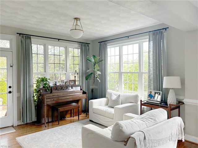 304 Mistral PL, Chesapeake, VA 23322