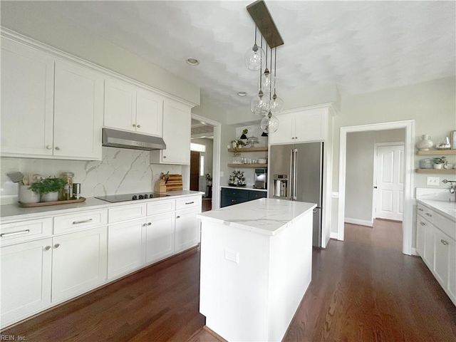 304 Mistral PL, Chesapeake, VA 23322