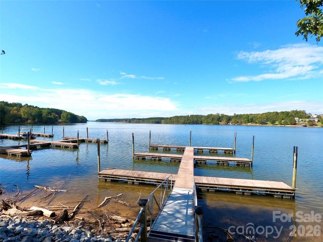 2143 Lighthouse Lane, Connelly Springs, NC 28612