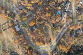 9501 Jenny Lind Road, Fort Smith, AR 72908