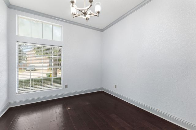 3404 Hickory Creek Drive, Pearland, TX 77581