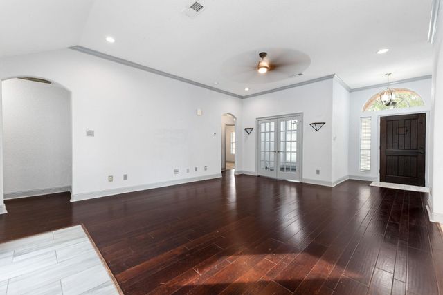 3404 Hickory Creek Drive, Pearland, TX 77581