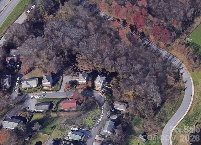 99999 Cross Place, Asheville, NC 28801
