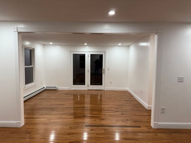 11 Brookside Ct, Methuen, MA 01844