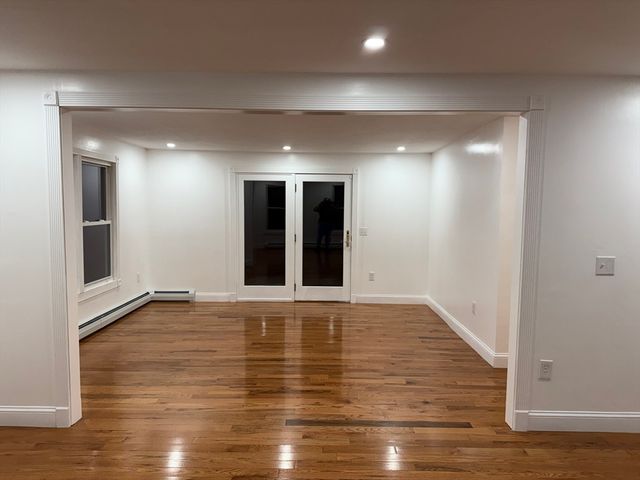 11 Brookside Ct, Methuen, MA 01844