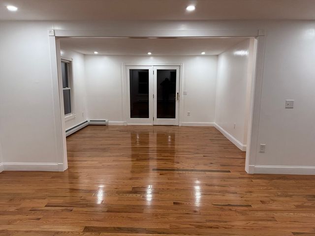 11 Brookside Ct, Methuen, MA 01844