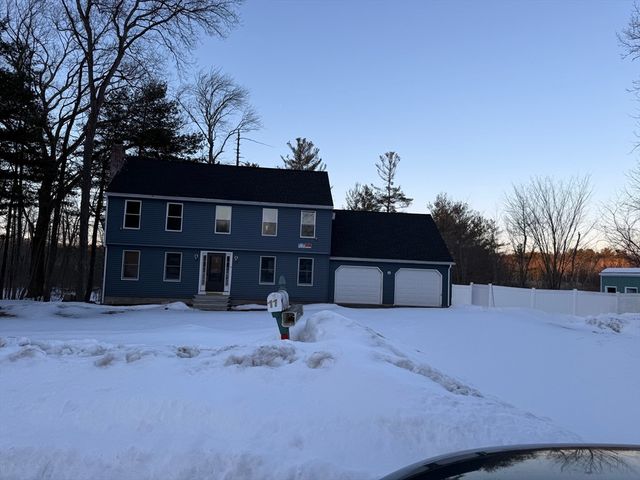 11 Brookside Ct, Methuen, MA 01844