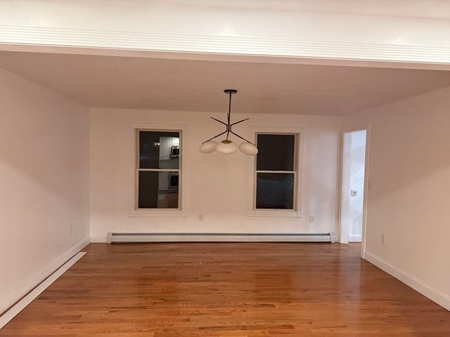 11 Brookside Ct, Methuen, MA 01844