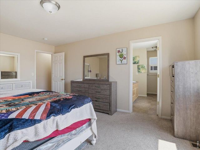 8406 17th St, Greeley, CO 80634