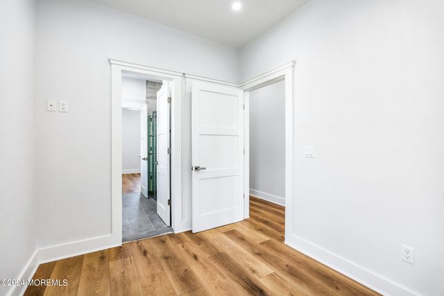 10 Via Ripa Way 2, Sea Bright, NJ 07760