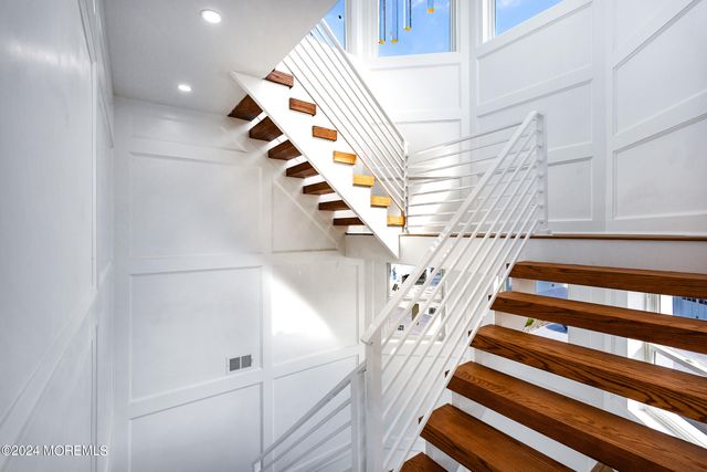 10 Via Ripa Way 2, Sea Bright, NJ 07760