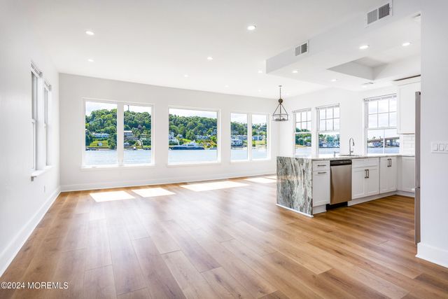 10 Via Ripa Way 2, Sea Bright, NJ 07760