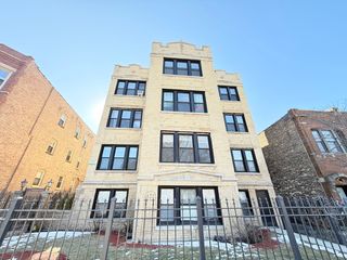 3153 W Augusta Boulevard 3B, Chicago, IL 60622