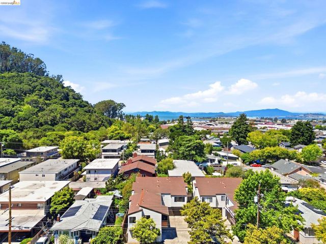 3425 Carlson Blvd, El Cerrito, CA 94530