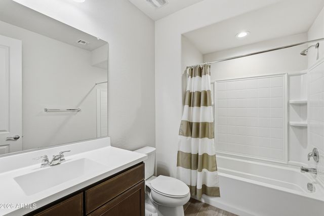 9025 W SAN MIGUEL Avenue, Glendale, AZ 85305