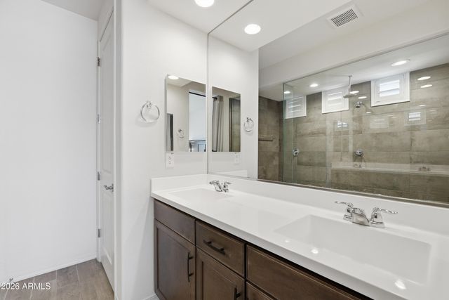 9025 W SAN MIGUEL Avenue, Glendale, AZ 85305