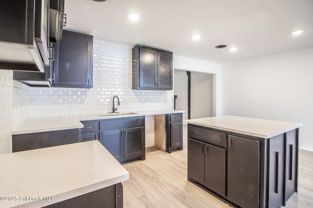 5313 39th Street, Lubbock, TX 79414